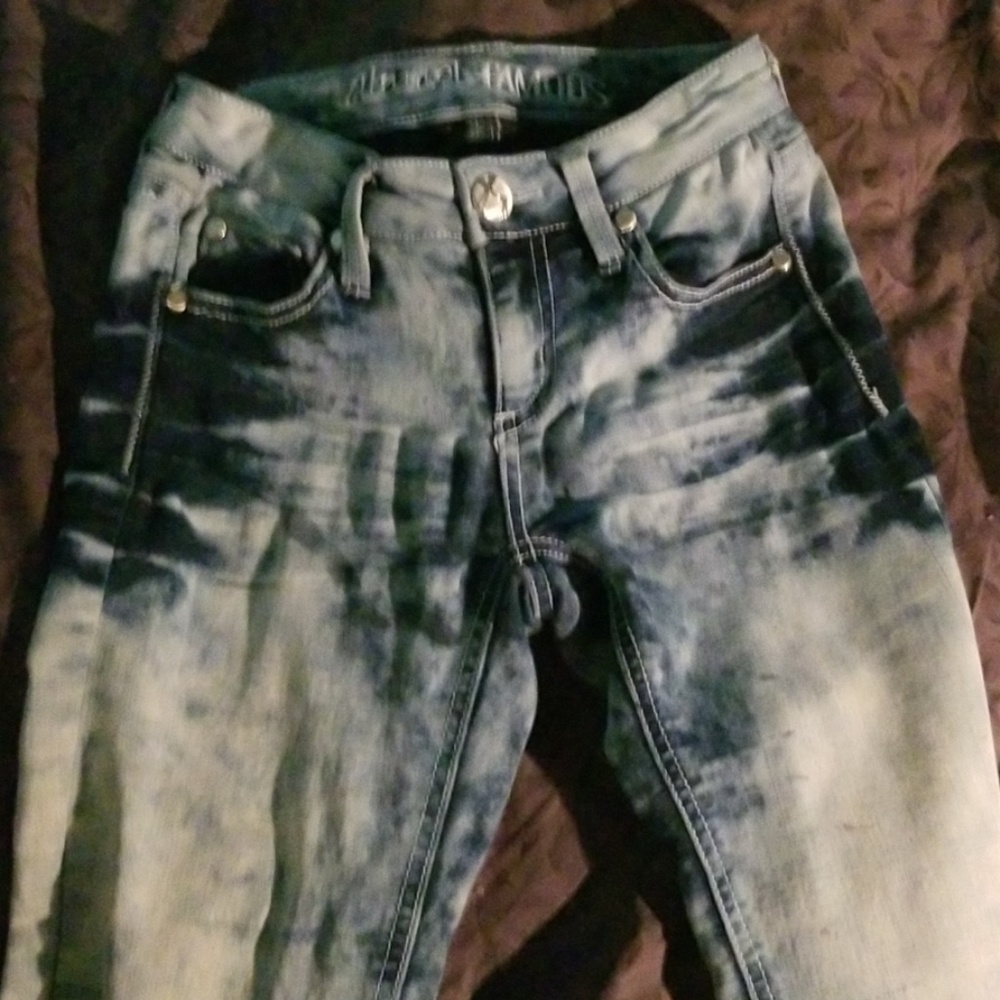 Almost famous light wash pants